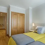 BmyGuest - Arroios Lisbon Apartment